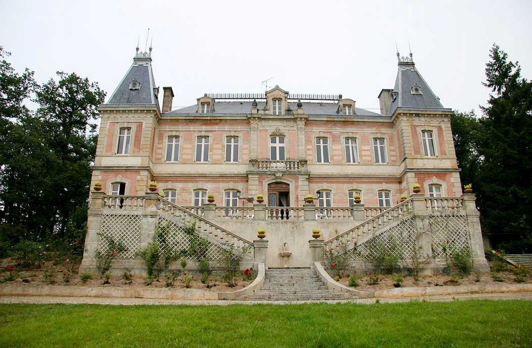 Châteaux en région Occitanie à la vente