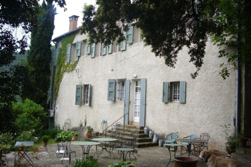 Château de village , GARD